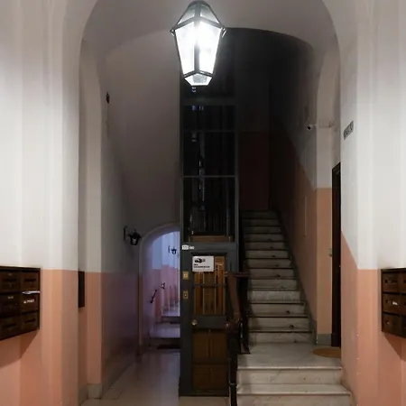 Manzoni - Colosseo * Rzym